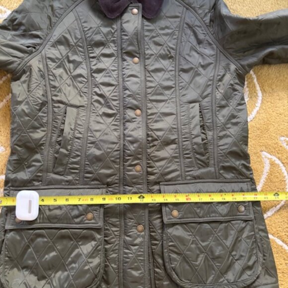 Barbour Jacket Olive size 12 - Picture 8 of 8